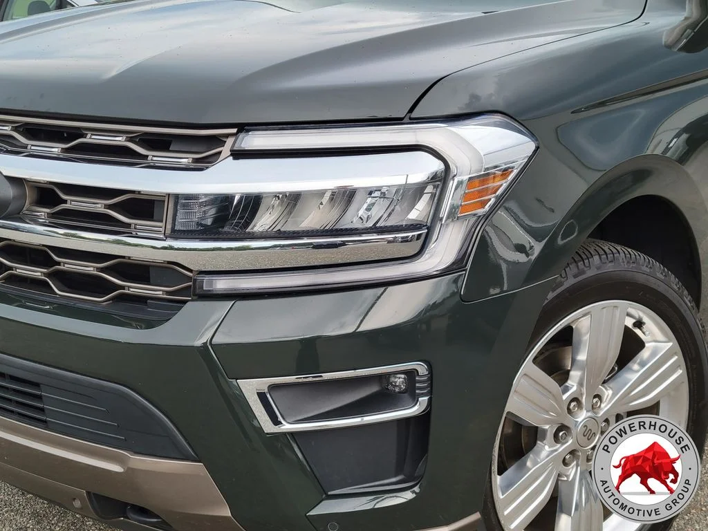 Used 2022 Green Ford King Ranch image 10