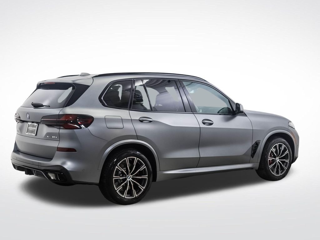 New 2026 Gray Metallic BMW xDrive50e image 5