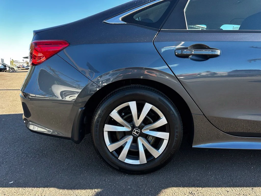 Used 2023 Gray Honda LX image 12