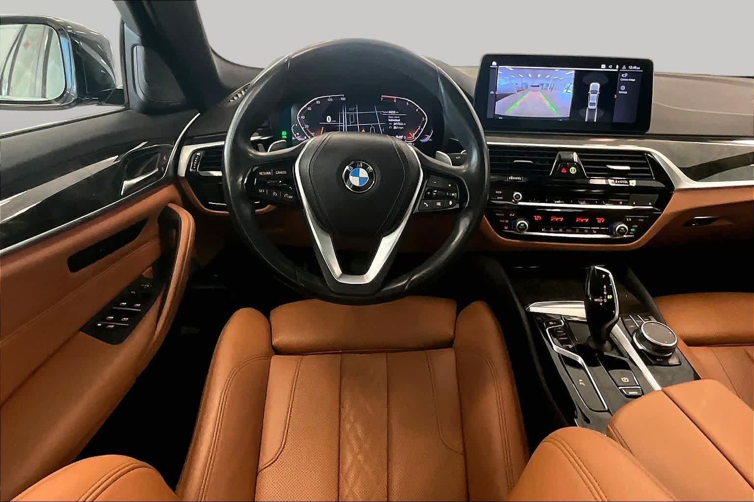 Used 2023 Dark Graphite Metallic BMW 530i image 5