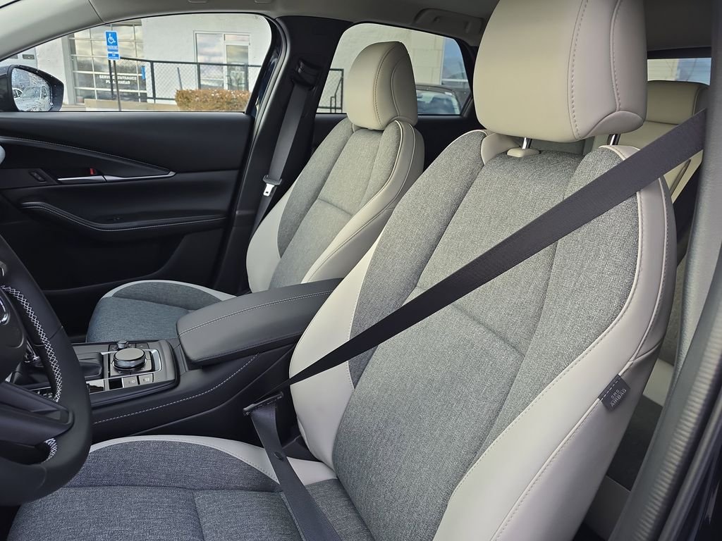 2026 Mazda CX-30 Aire Edition - Photo 12