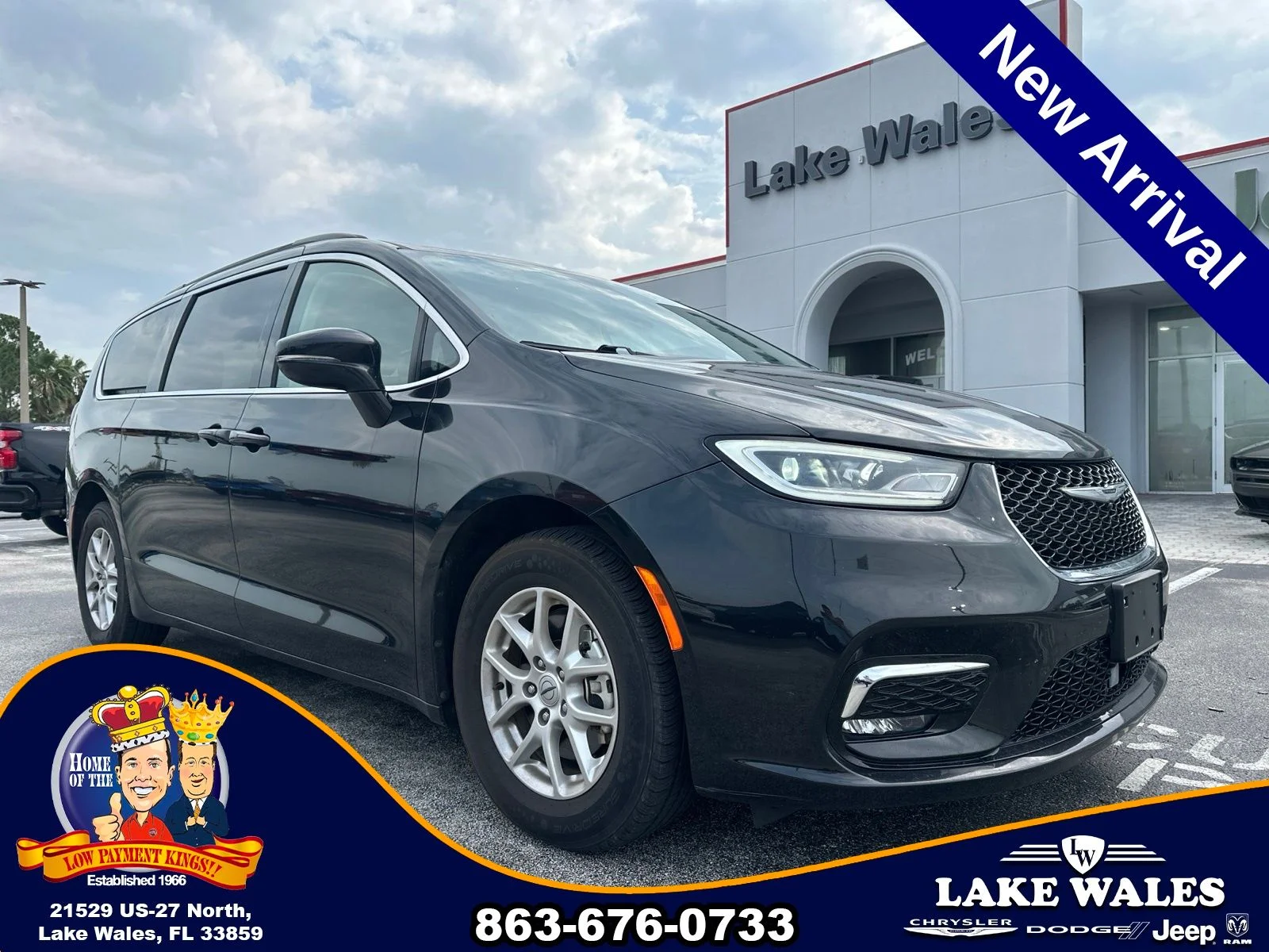 Certified Used 2022 Black Chrysler Touring L image 1