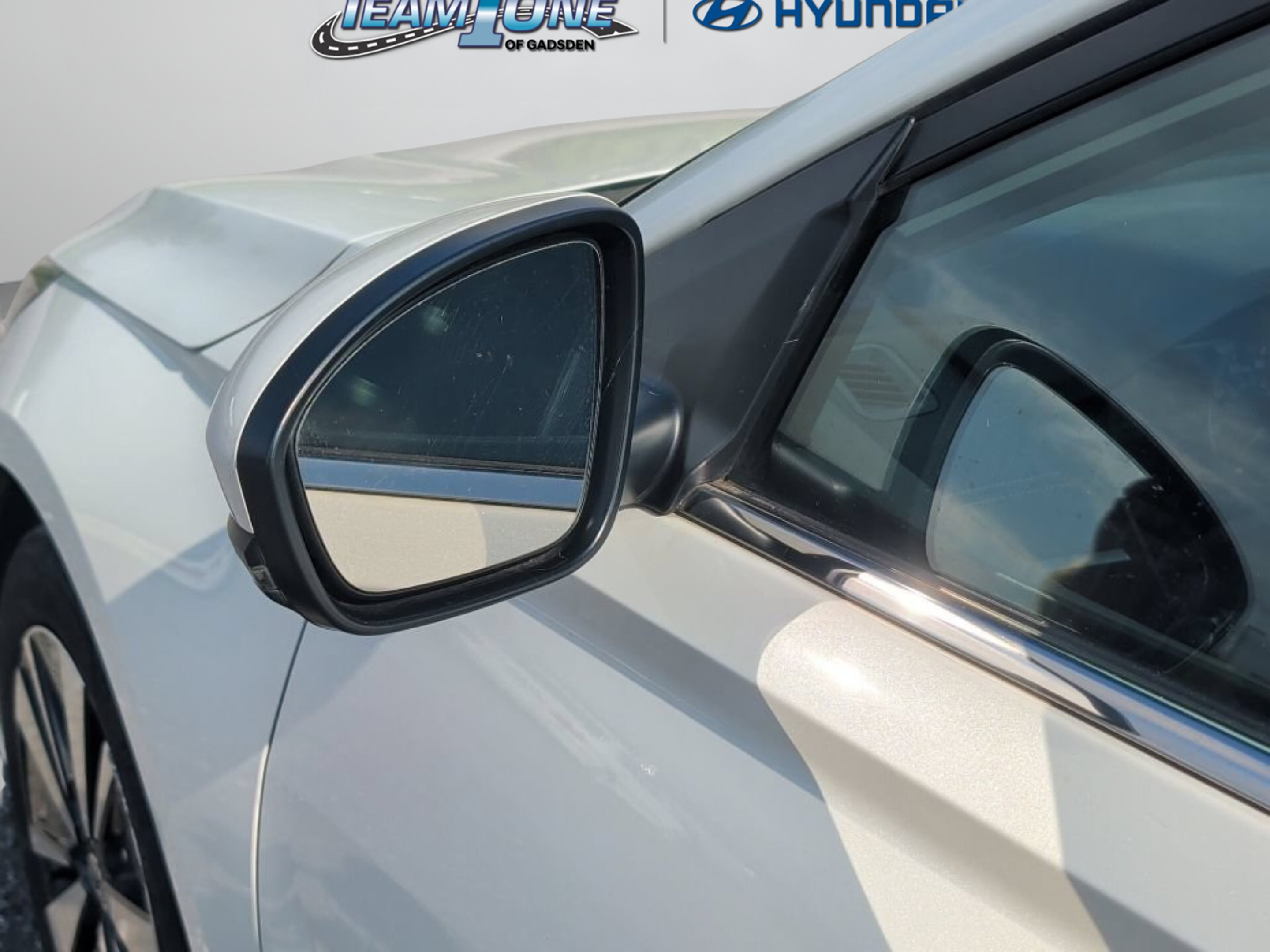 Used 2022 Pearl White Tricoat Nissan 2.5 SV image 13