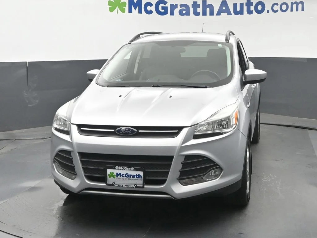 Used 2015 Silver Ford SE image 6