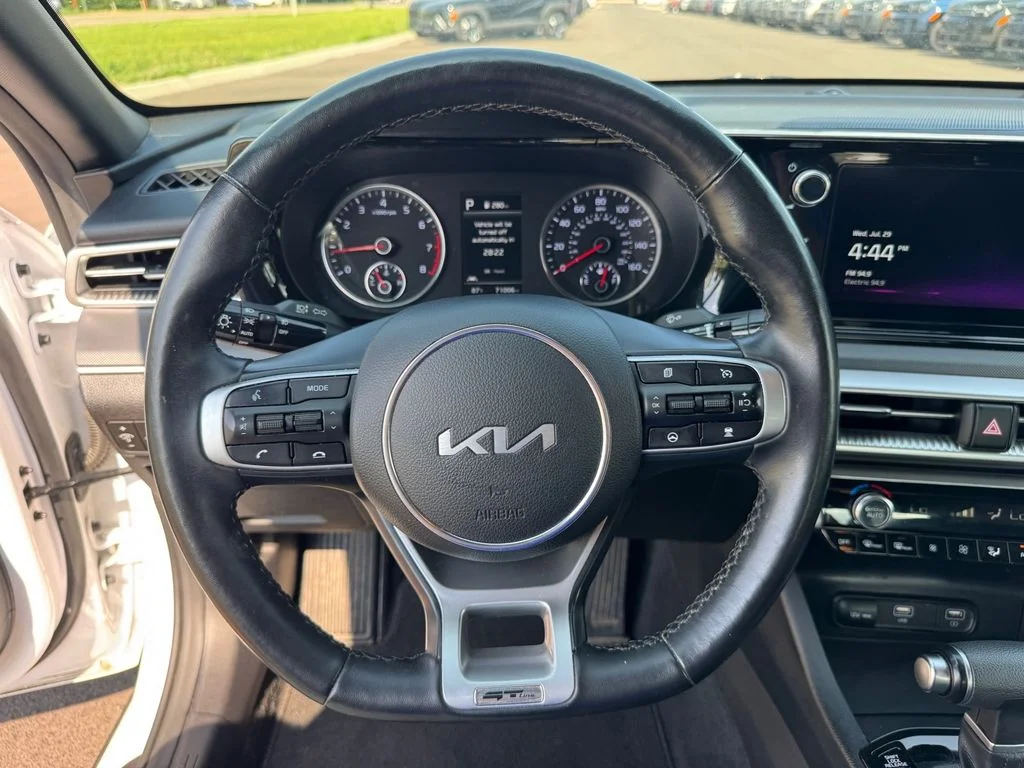Used 2024 White Kia GT-Line image 24