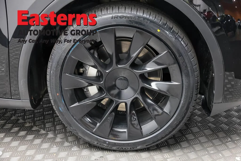 Used 2023 Black Tesla Long Range image 27
