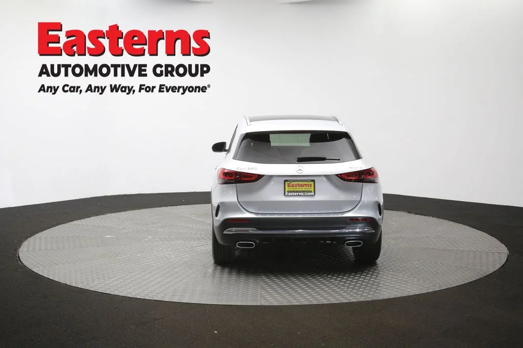 Used 2022 Silver Mercedes-Benz GLA 250 image 39