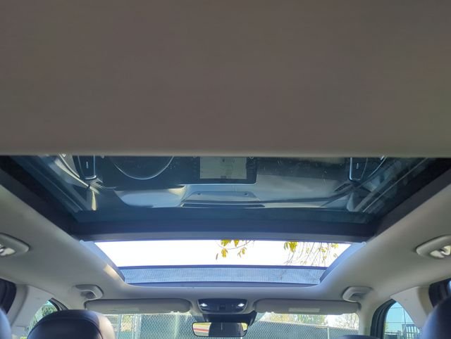 2021 Kia Sorento SX - Photo 32