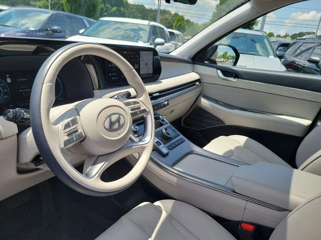 Used 2024 White Hyundai Calligraphy image 13