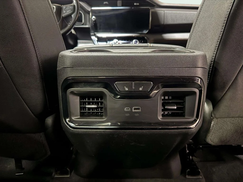 Used 2022 Silver GMC AT4 image 22