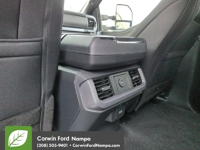 New 2026 Carbonized Gray Metallic Ford XLT image 26