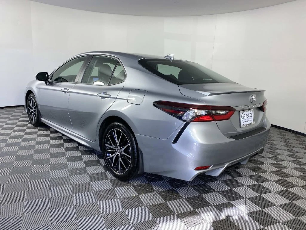 Used 2024 Silver Toyota SE image 6