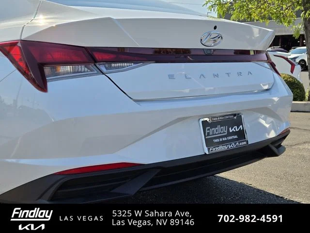 Used 2021 Gray Hyundai SEL image 8