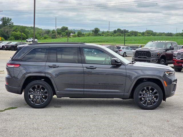 New 2026 Baltic Gray Metallic Clearcoat Jeep Limited Reserve image 8