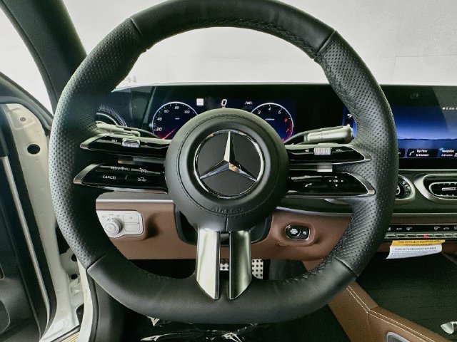 New 2027 White Mercedes-Benz GLS 450 image 11