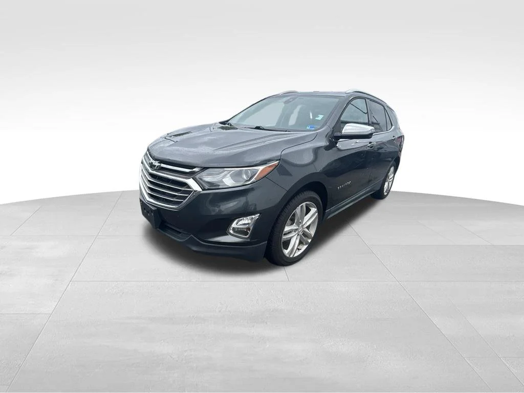 Used 2018 Gray Chevrolet Premier image 2