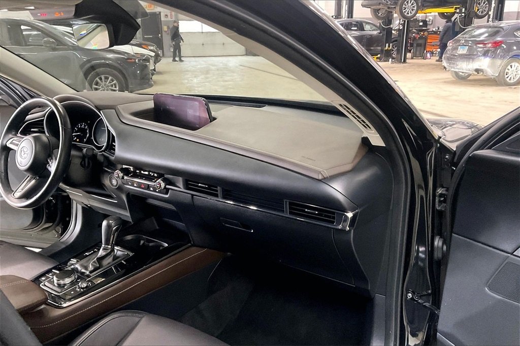 2023 MAZDA CX-30 - Image 15