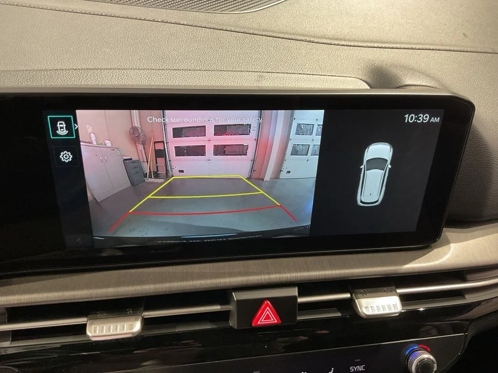 New 2026 White Kia X-Line image 22