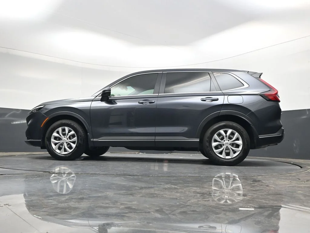 Used 2025 Meteorite Gray Metallic Honda LX image 45