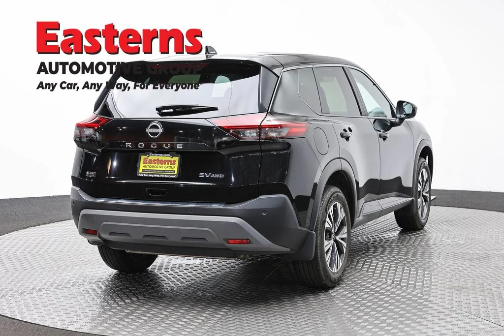 Used 2023 Black Nissan SV image 5