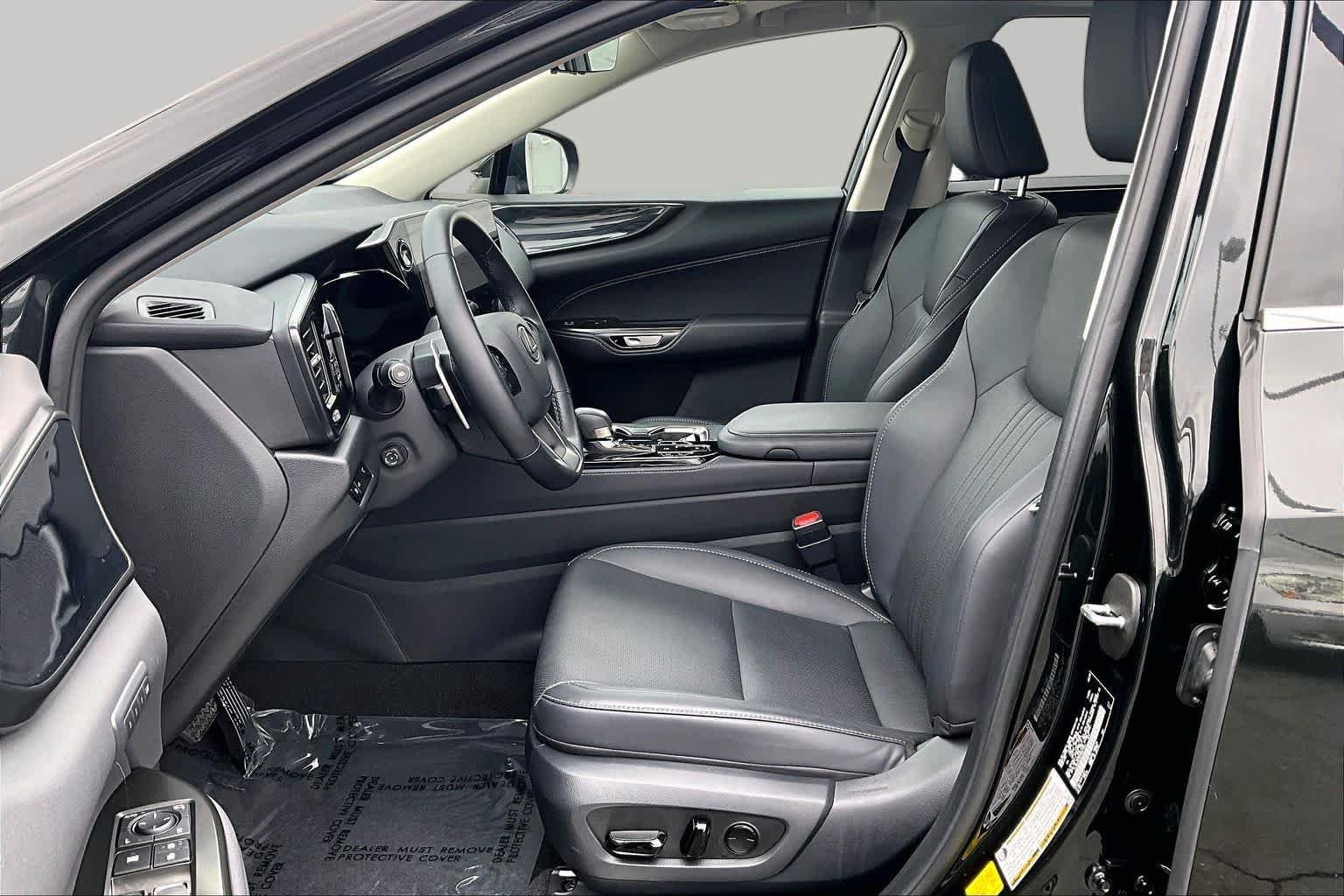 2026 Lexus NX Hybrid 350h - Photo 7