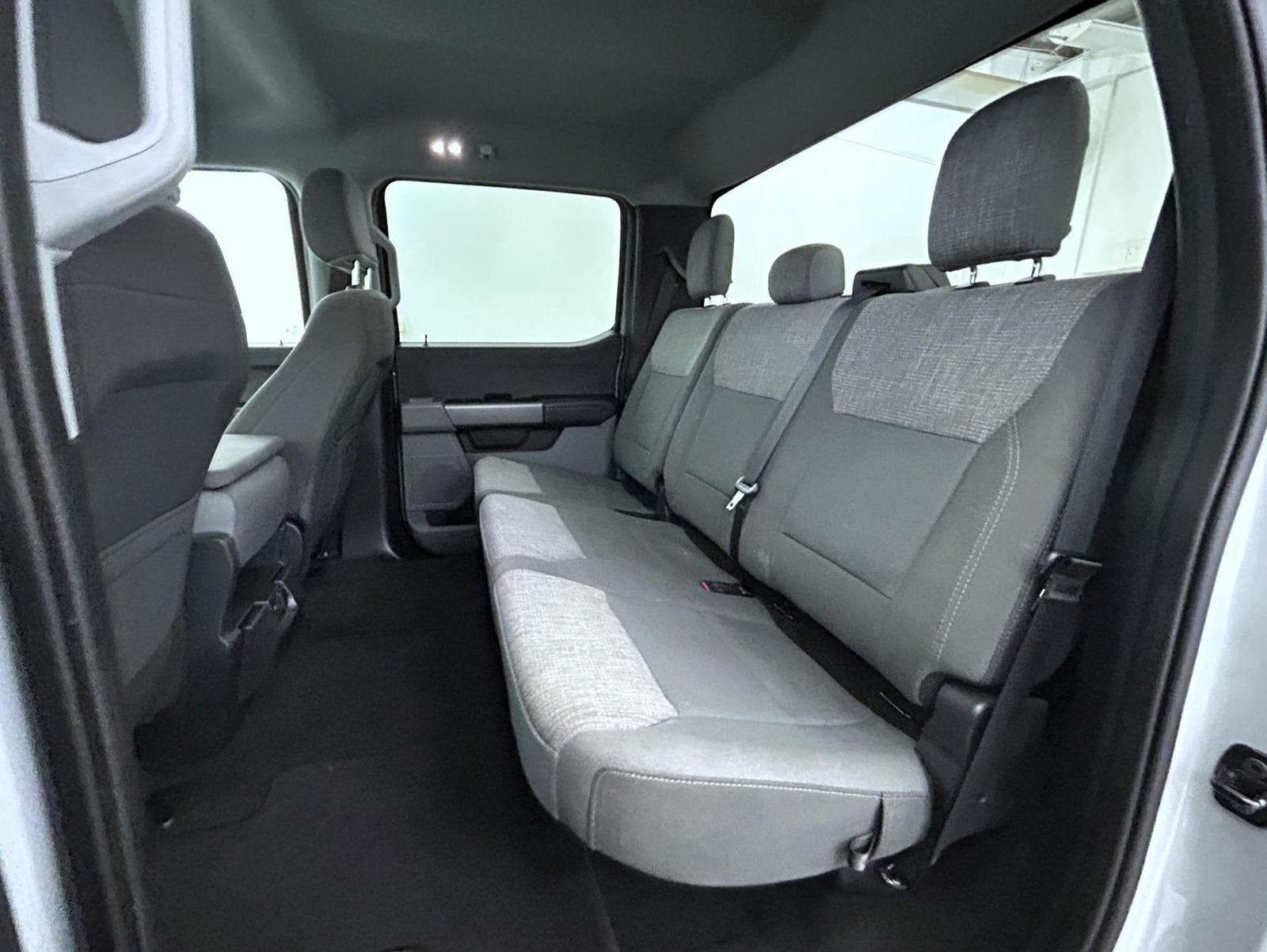 Used 2025 White Ford XLT image 19