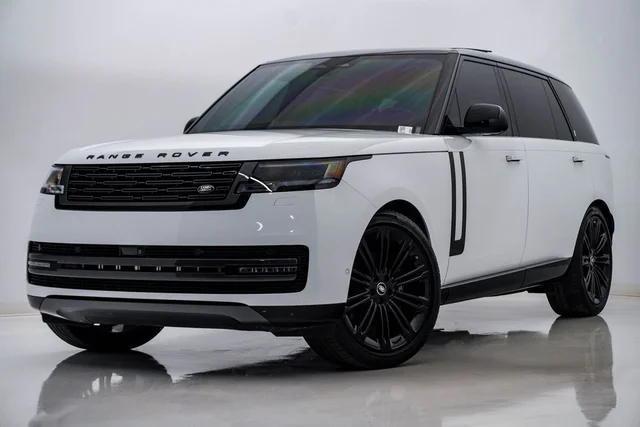 2025 Land Rover Range Rover SE