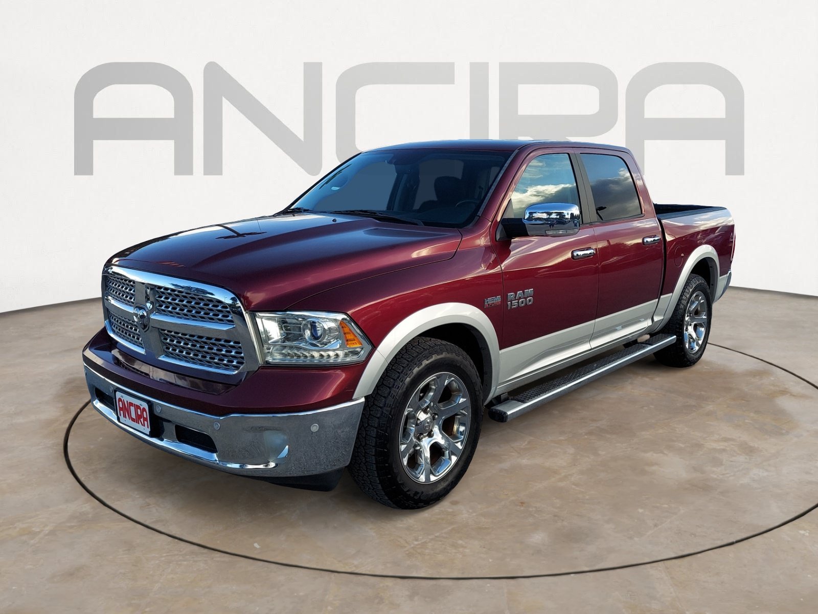 Used 2018 Delmonico Red Pearlcoat Ram Laramie image 6