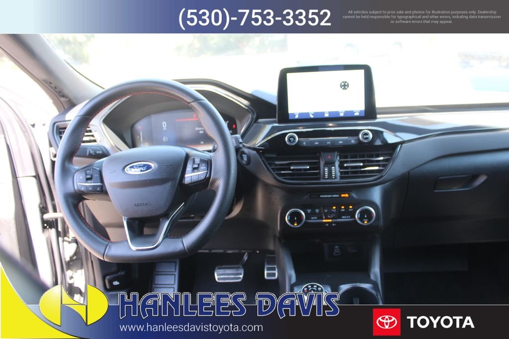 2024 Ford Escape ST-Line - Photo 18