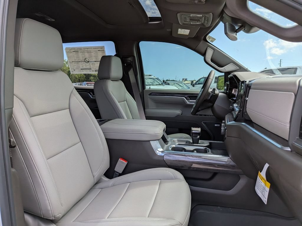 2026 Chevrolet Silverado 1500 LTZ - Photo 31