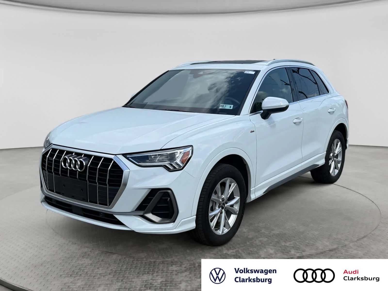 2023 Audi Q3 45 TFSI S Line Premium quattro's photo