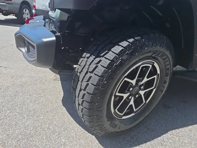 Used 2024 Gray Jeep Rubicon image 32
