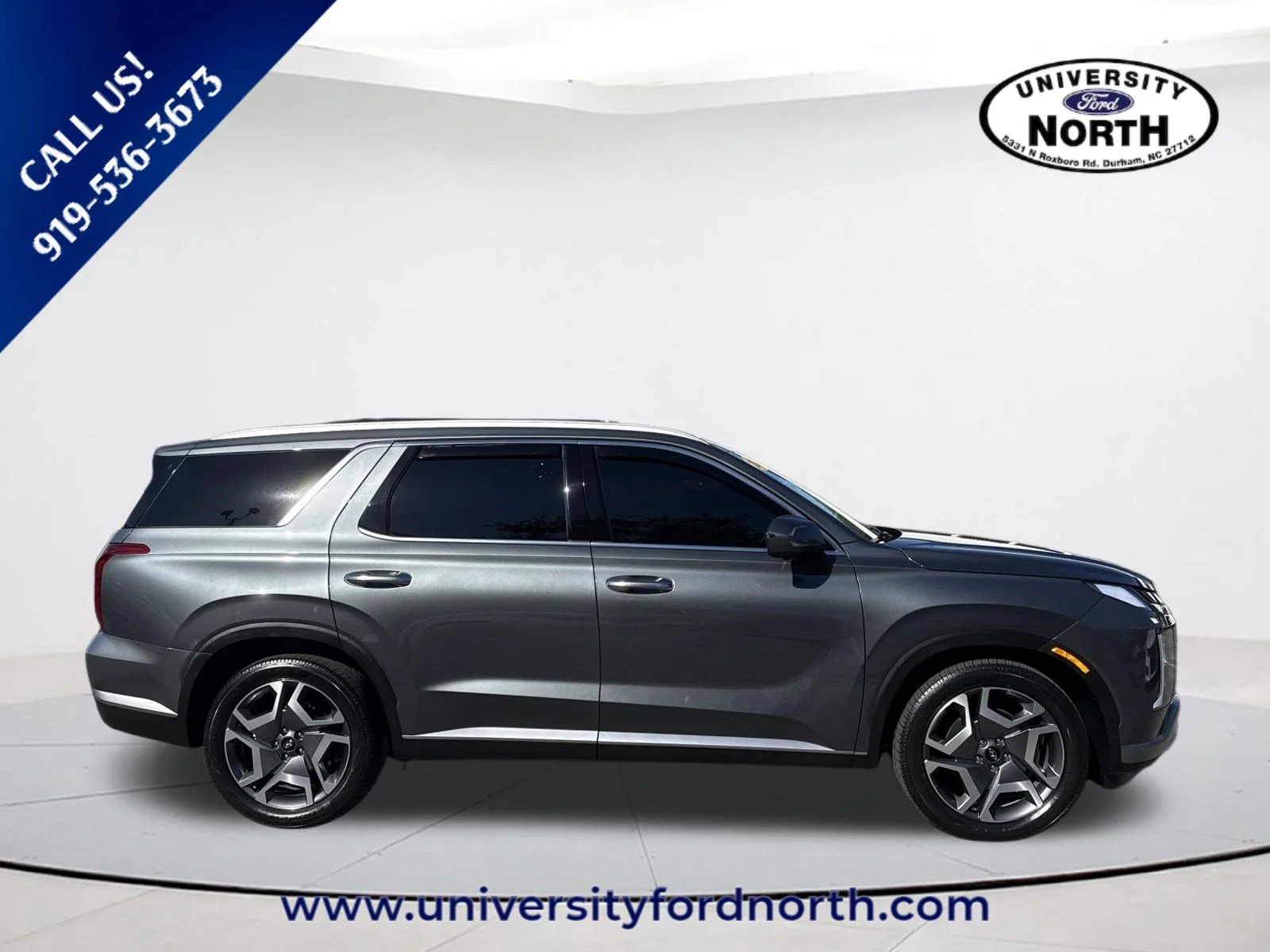 Used 2024 Steel Graphite Hyundai SEL 7P image 8