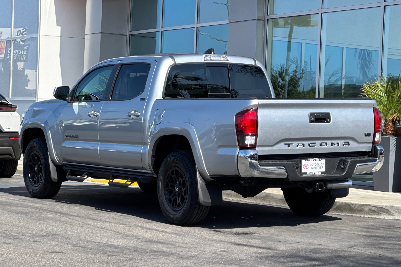 Certified Used 2022 Silver Toyota SR5 image 8