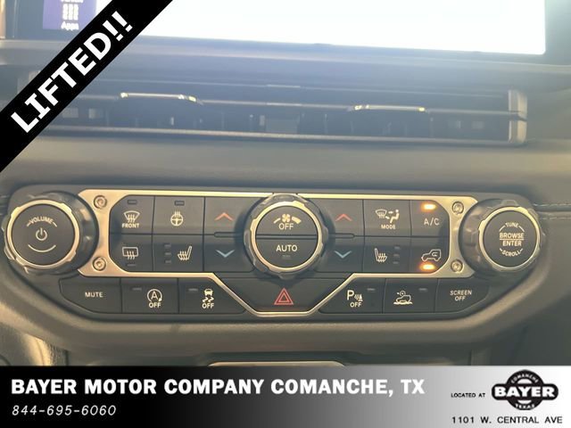 Used 2025 Gray Jeep Mojave X image 17