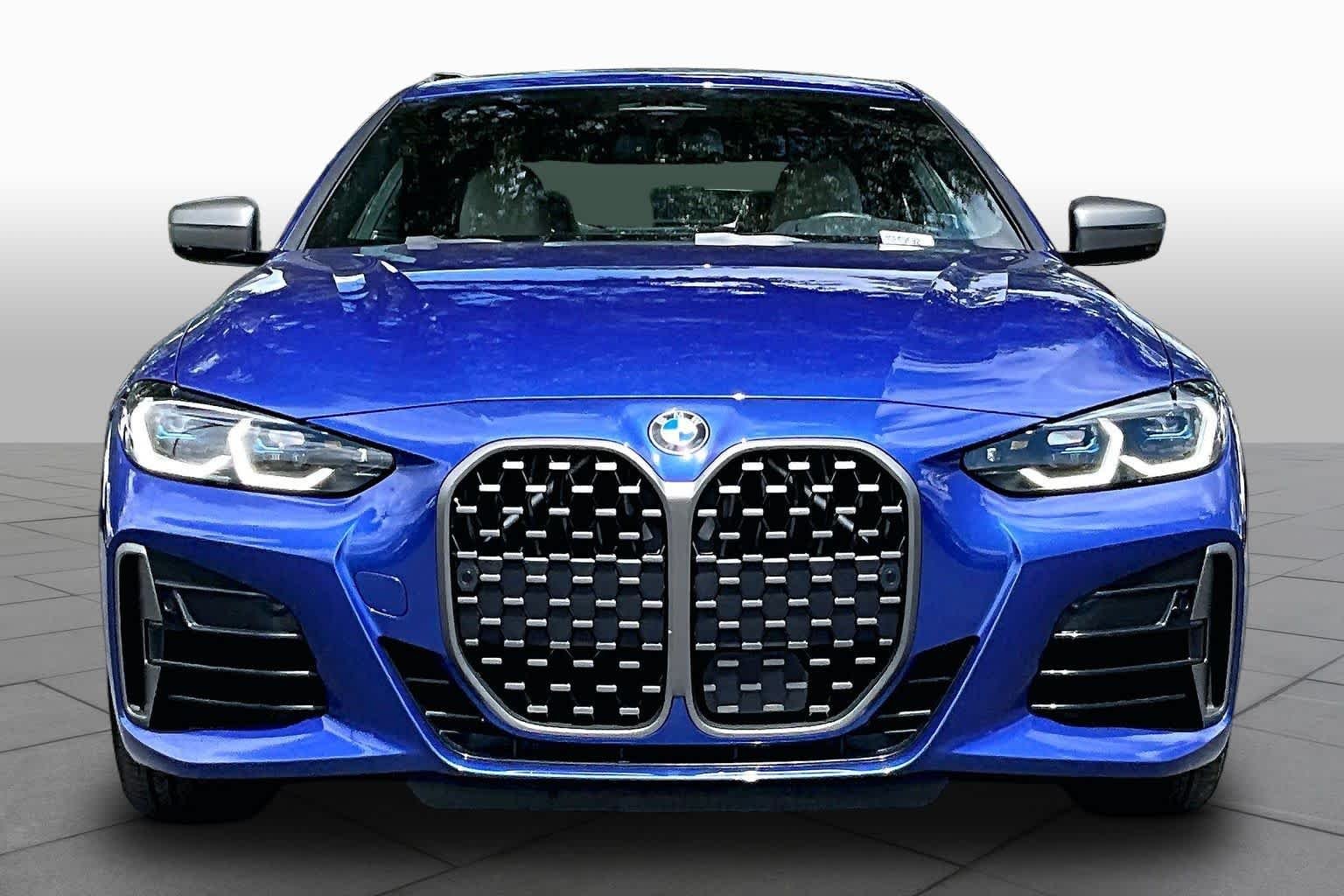 Used 2021 Portimao Blue Metallic BMW M440i xDrive image 4