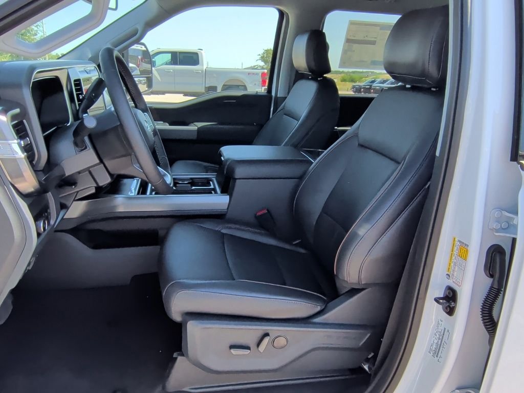 New 2026 Oxford White Ford F-350® Lariat® image 11