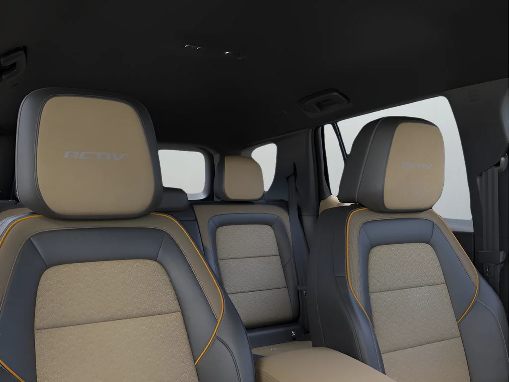 New 2026 Mosaic Black Metallic Chevrolet ACTIV image 18