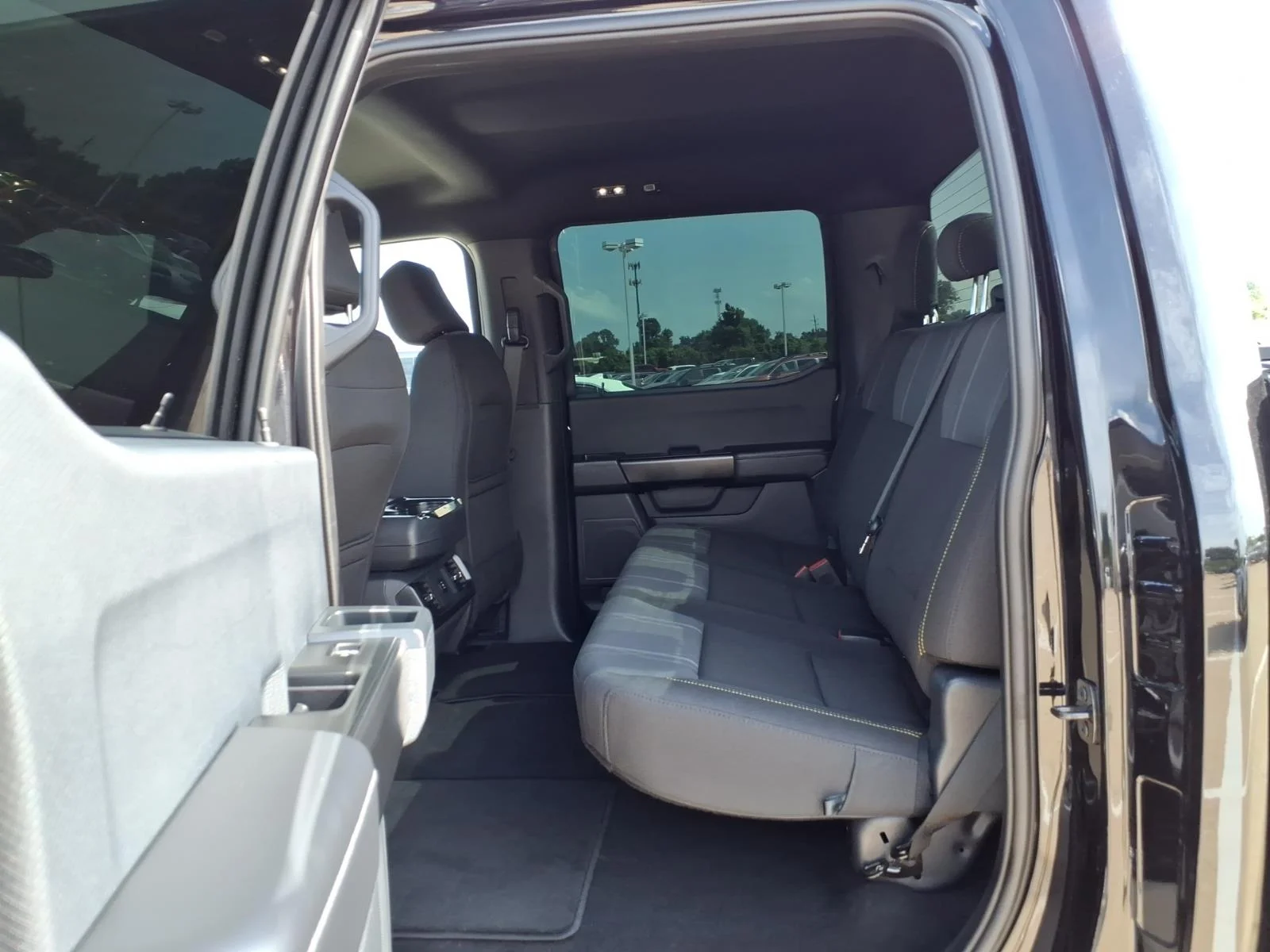 Used 2025 Agate Black Ford STX image 15