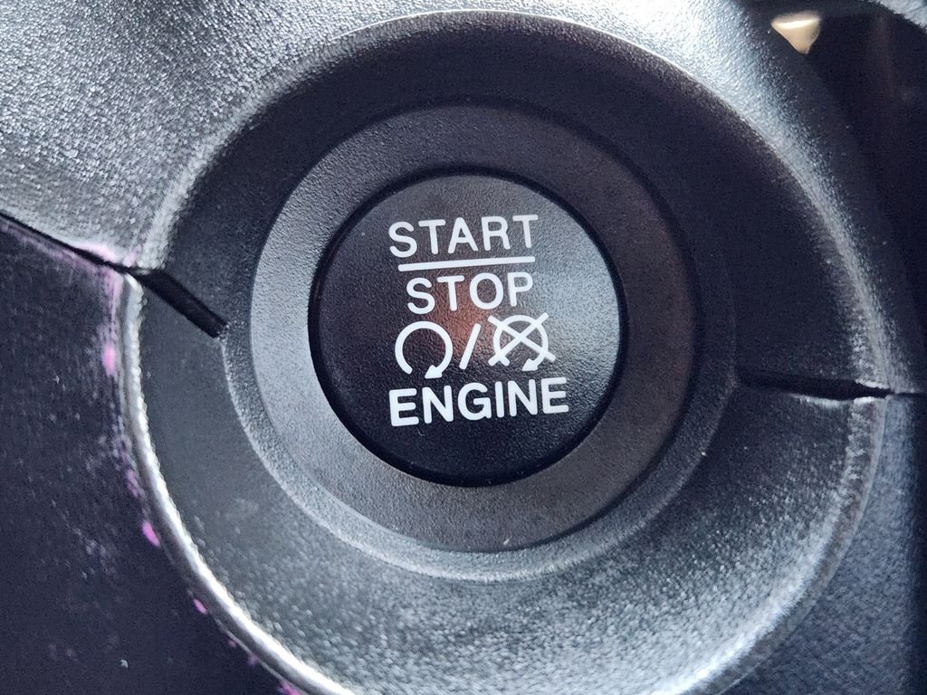 Used 2020 White Jeep Limited image 17