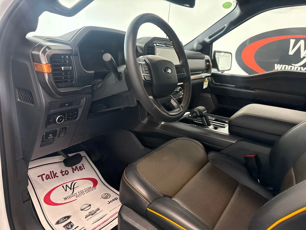 New 2026 Oxford White Ford Tremor® image 11