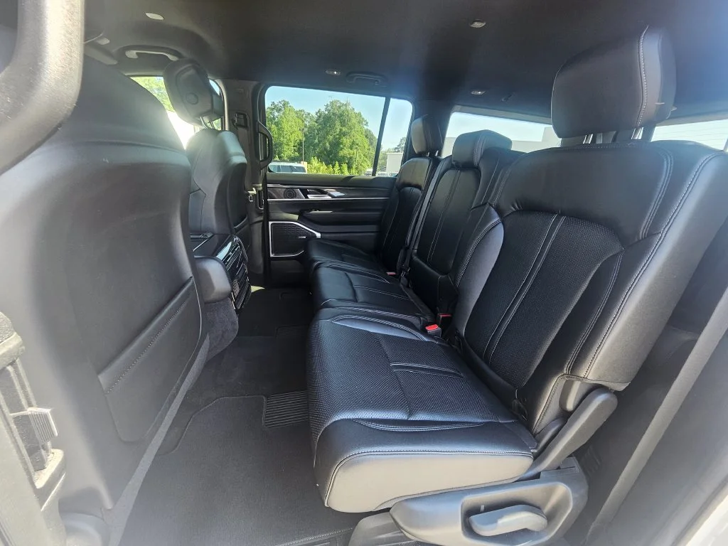 Certified Used 2023 White Jeep Base image 11