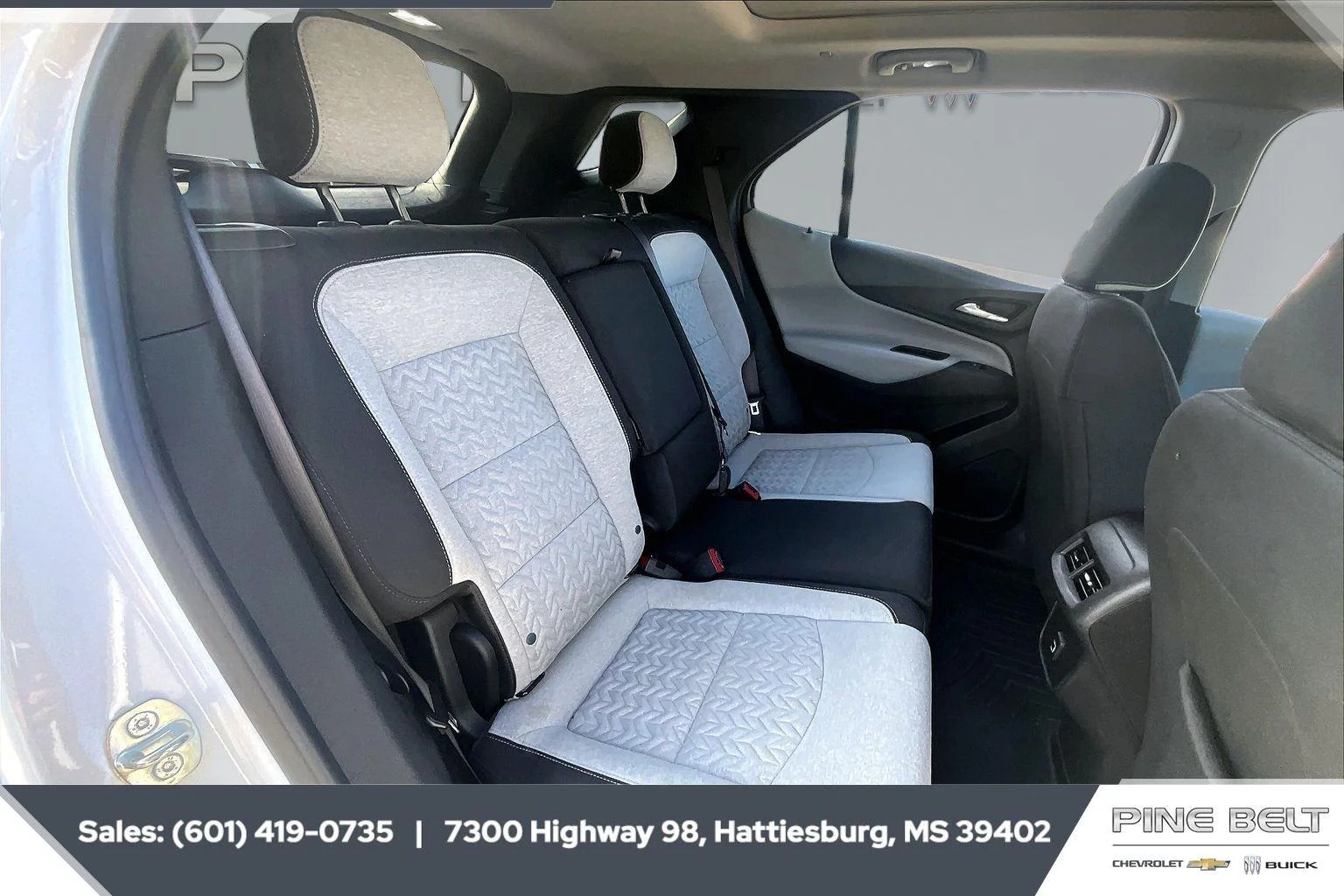 Used 2022 Summit White Chevrolet LT image 20