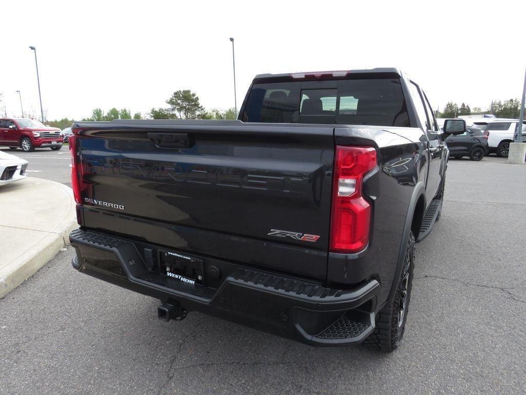 Used 2023 Ash Chevrolet ZR2 image 9