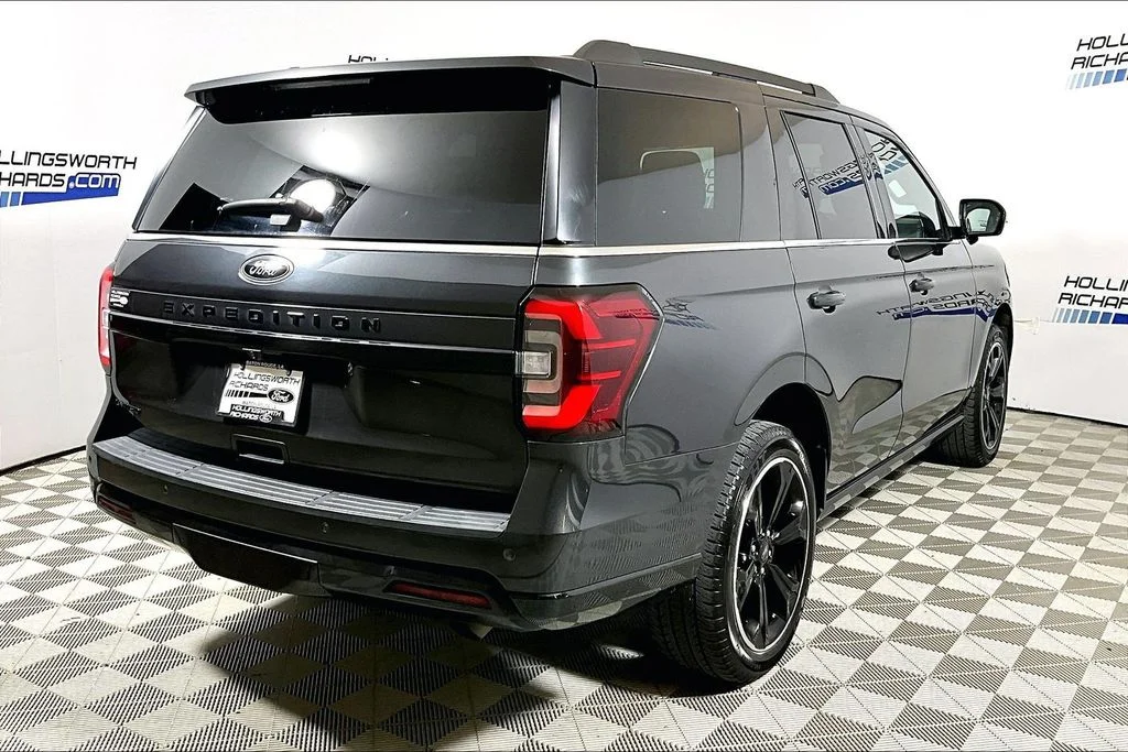 Certified Used 2023 Dark Matter Metallic Ford Limited image 9