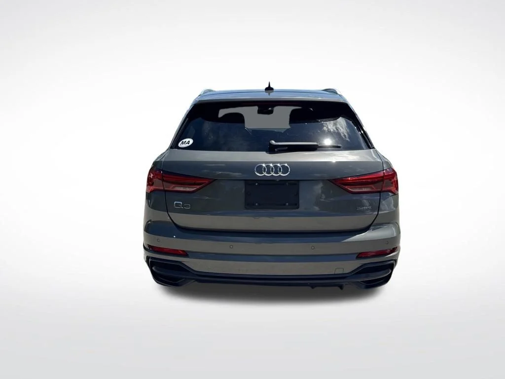 Used 2021 Chronos Gray Metallic Audi Premium image 7