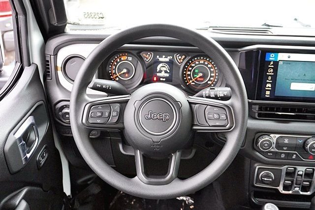 New 2026 Bright White Clear-Coat Exterior Paint Jeep Sport image 24