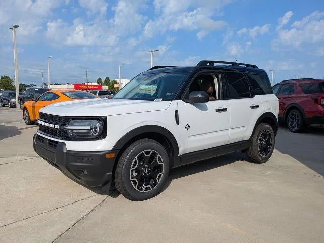 New 2026 Oxford White Ford Outer Banks image 38