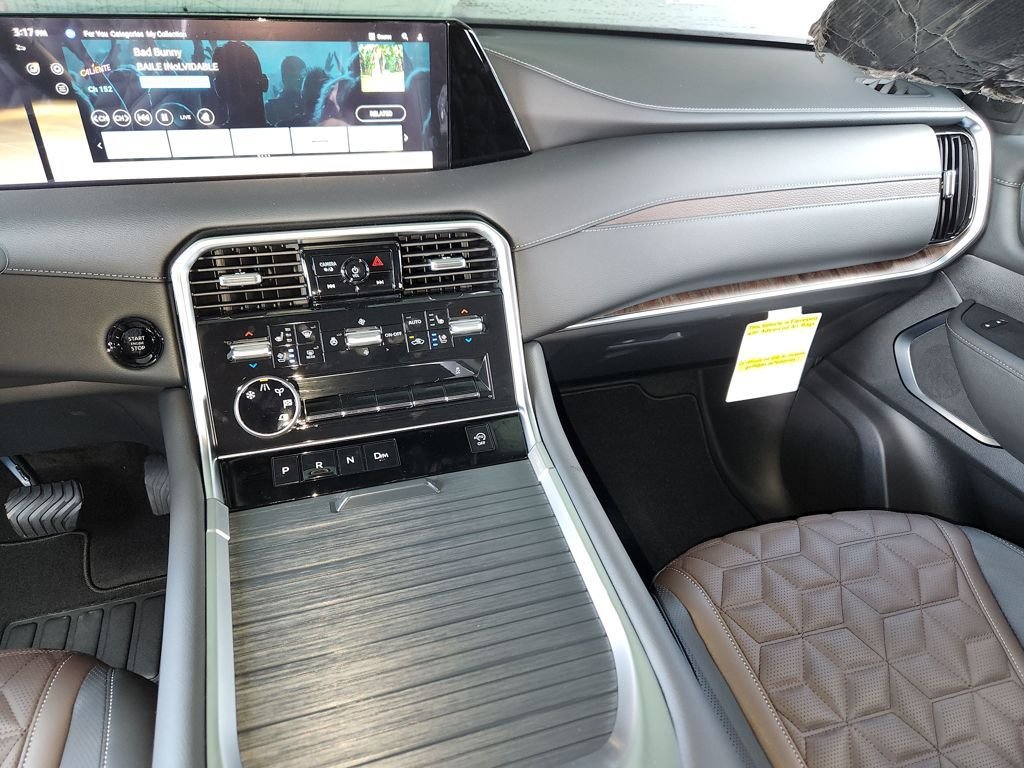 New 2026 Aspen White TriCoat Nissan Platinum image 15