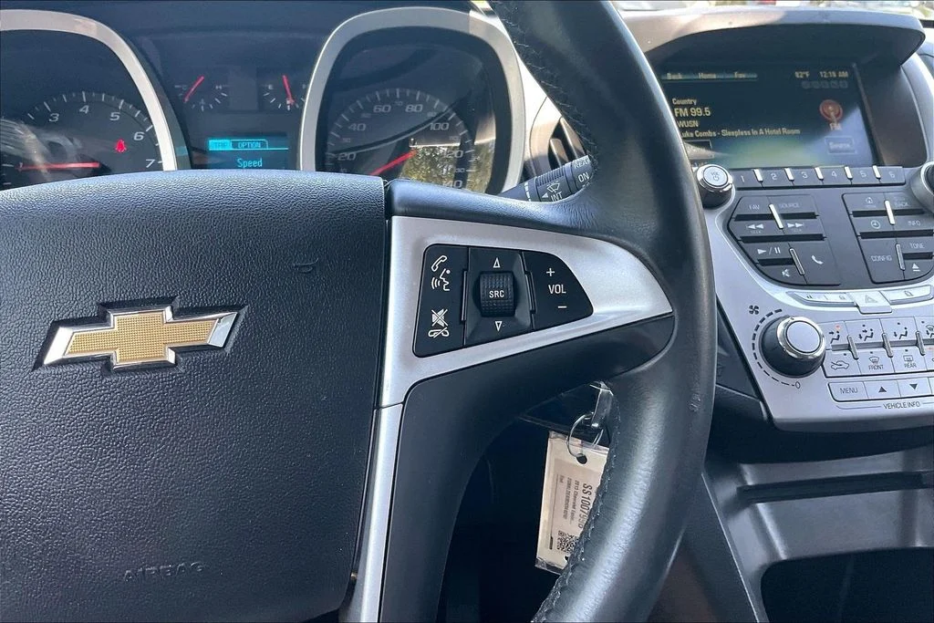 Used 2013 Red Chevrolet LT image 22
